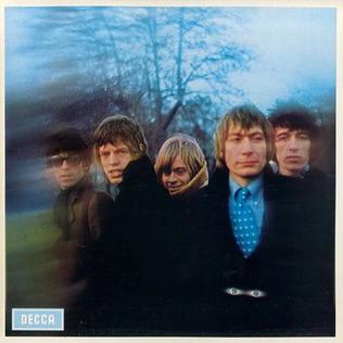 BETWEEN THE BUTTONS =UK..