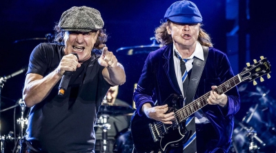 Выход нового альбома AC/DC отложили из-за коронавируса