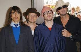 Red Hot Chili Peppers выпустили песню Black Summer